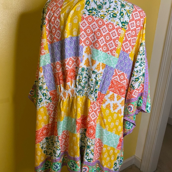 Tolani Collection, yellow, orange, floral, wide sleeve, open kimono, 1X… - Picture 2 of 3